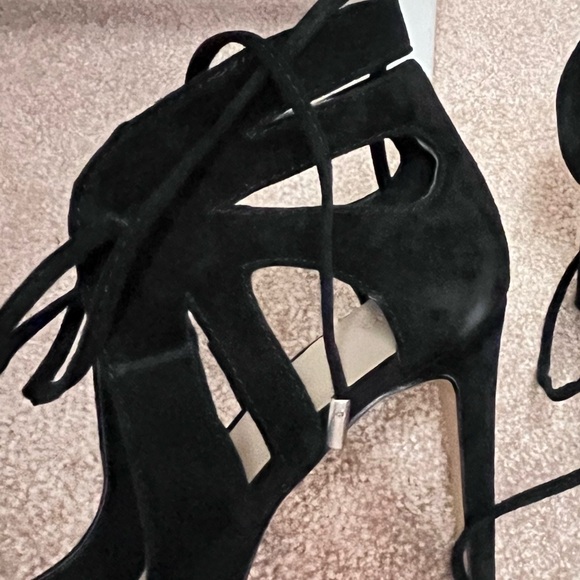 Black Heels by Saks Fifth Avenue - Picture 12 of 12